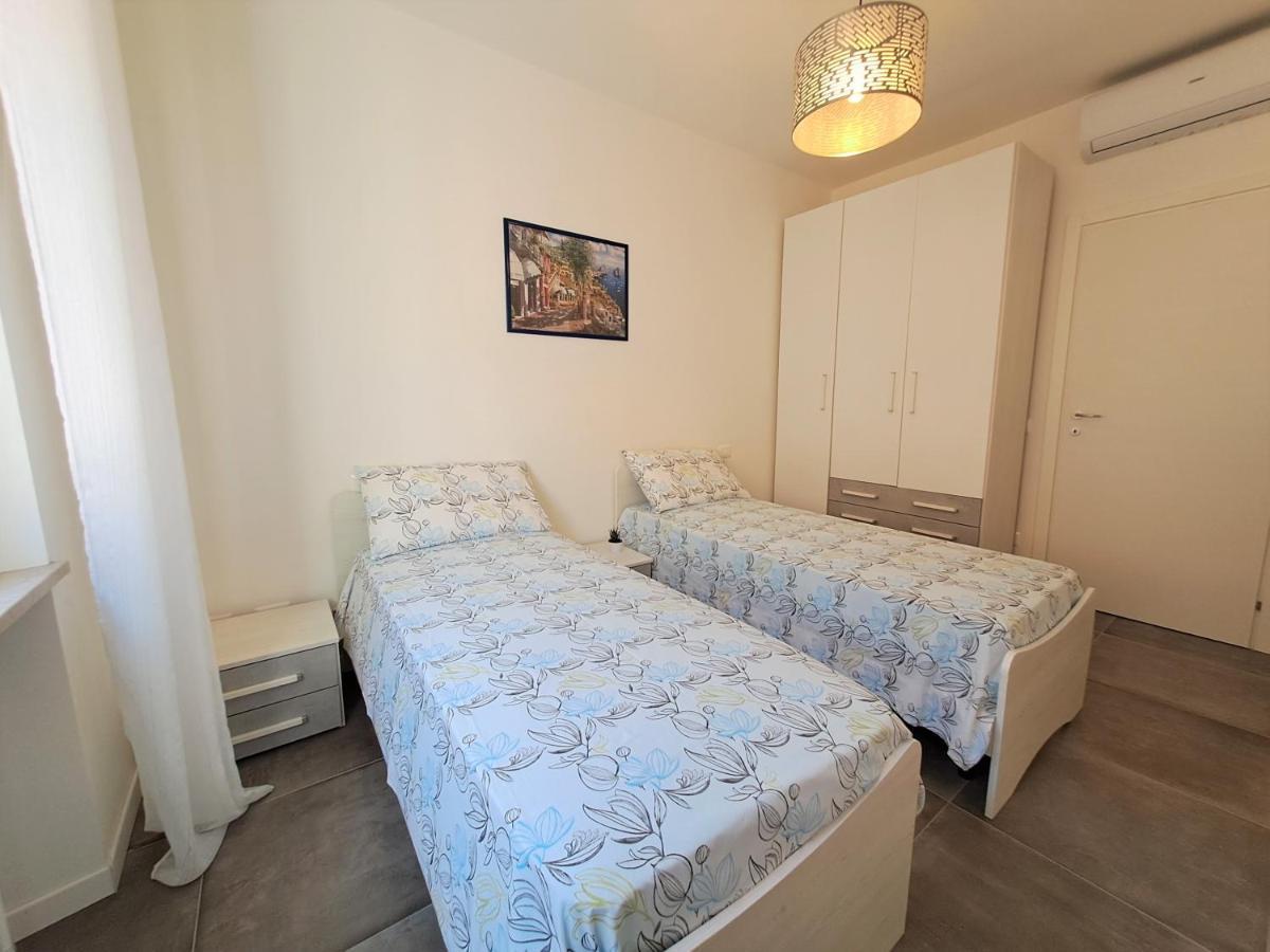 Lux Family Apartment Бардолино Экстерьер фото