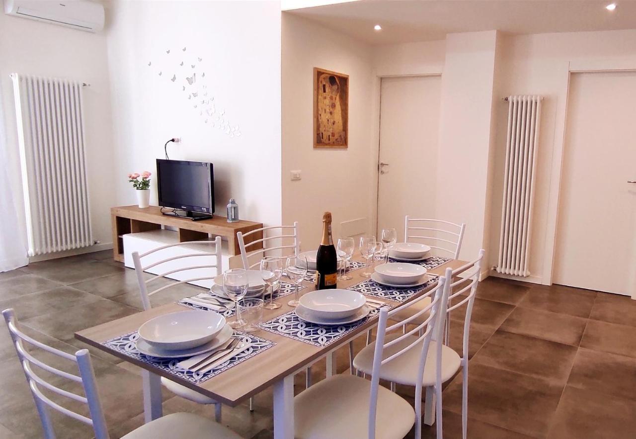 Lux Family Apartment Бардолино Экстерьер фото